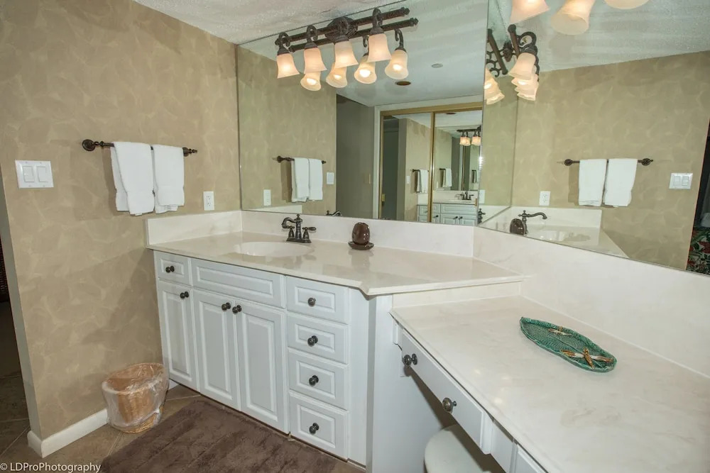 Inlet Reef 511 - 2 Br Condo