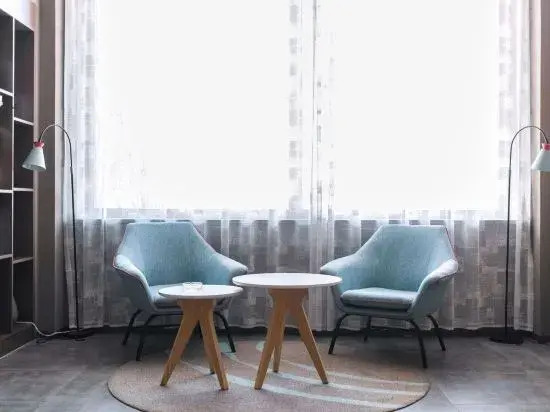 Homeinn · neo (Nanjing Qiaobei Hongyang Plaza Taishan Xincun Subway Station)