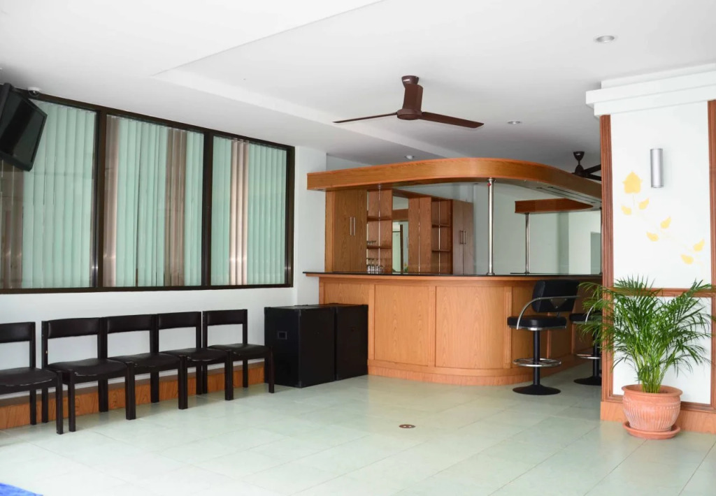 Emerald hotel