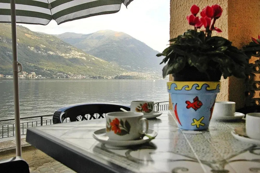Apartment in Lezzeno by Lake Como's Serenity