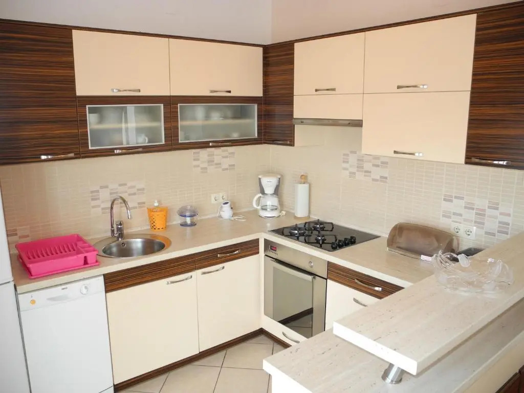 Apartment 2 Anamarija 41 pax