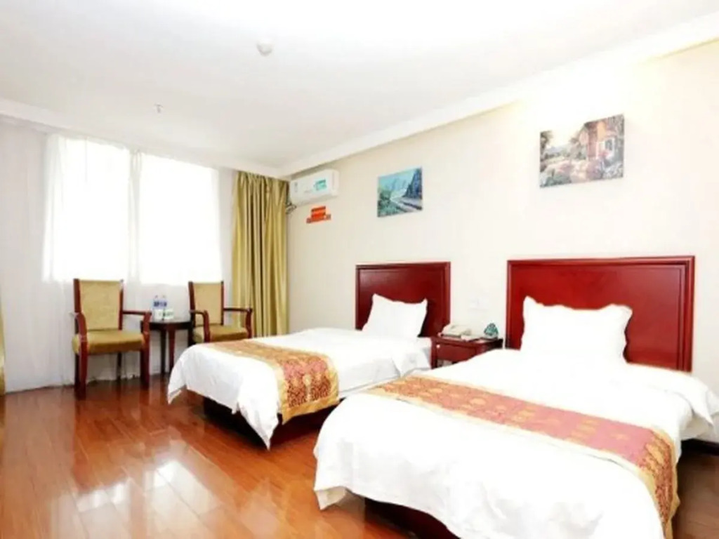 GreenTree Alliance Chuzhou Laian County Development District Jingyi Road Hotel.