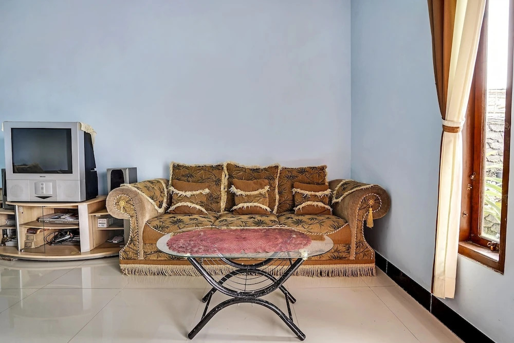 OYO Homes 91009 Eco Tourism Desa Cibodas Areng 4 Syariah