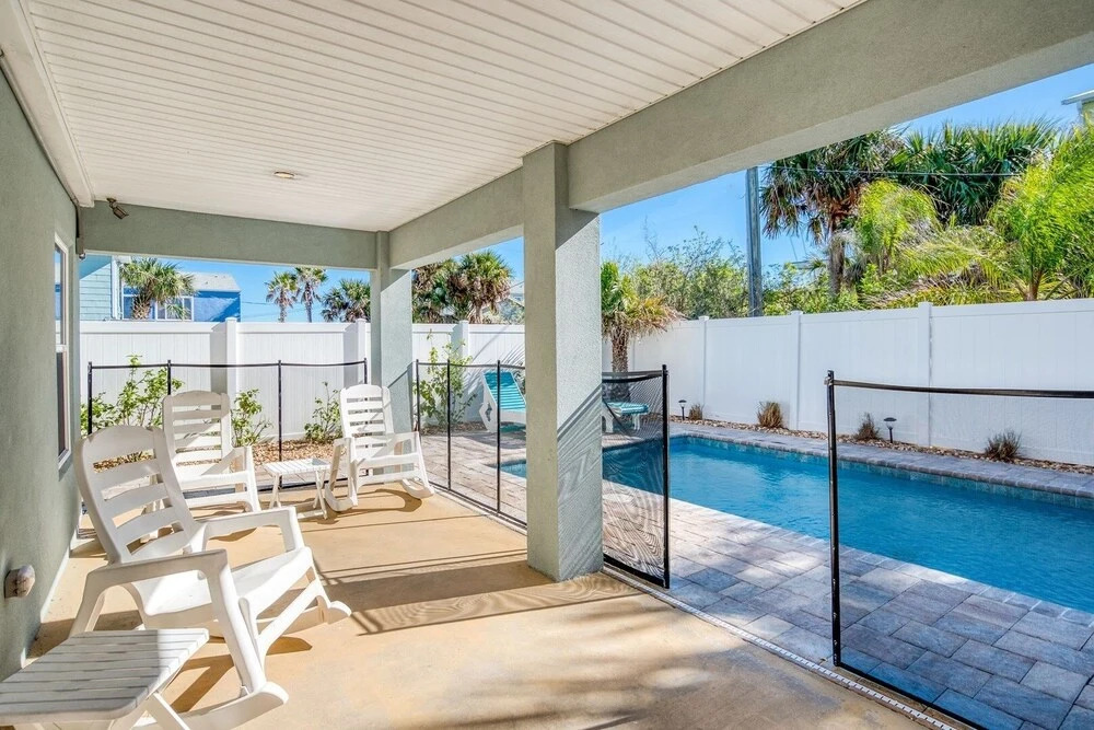 Beach Retreat #49292 - 5 Br Home