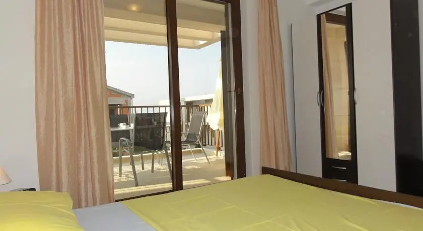 Apartments Atena