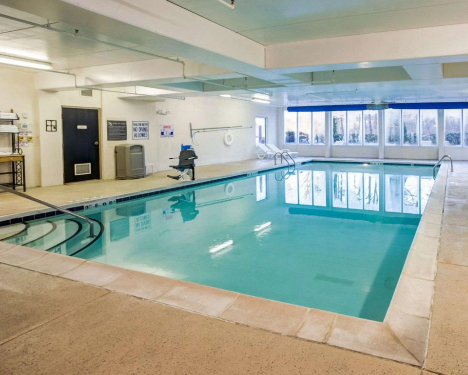 Charlotte Suites
