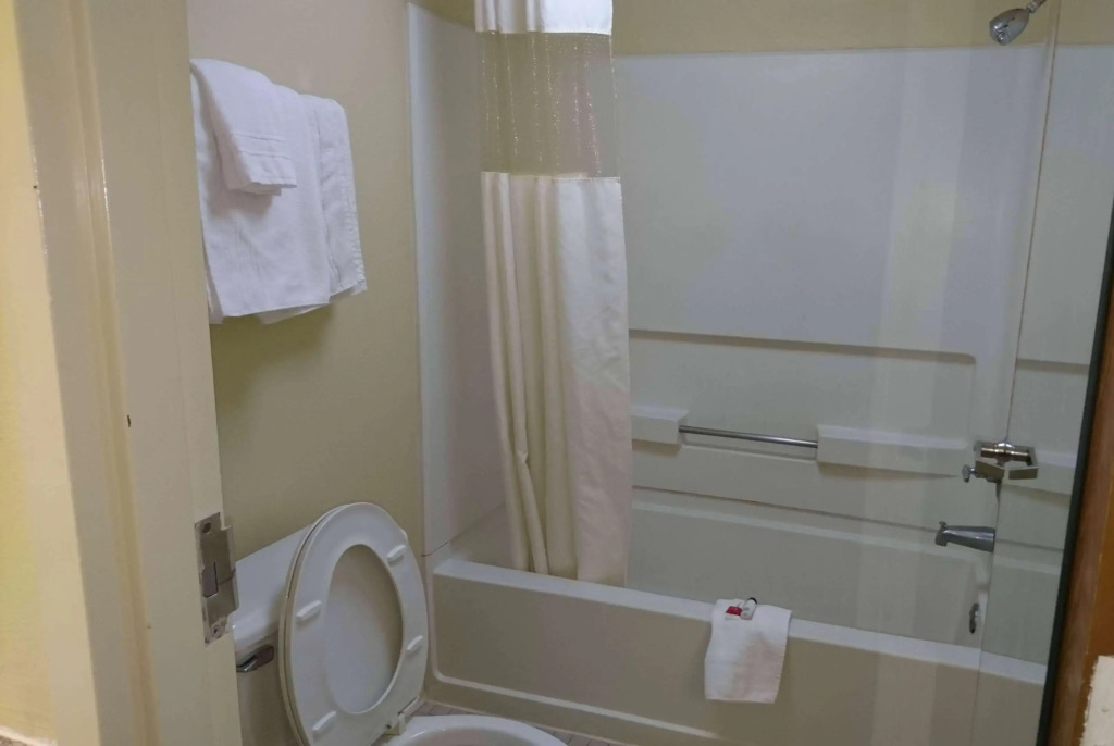 Travelodge by Wyndham Knoxville East