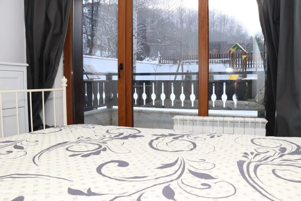 50m from Ski Piste 1 BR Apartment in Predela 2