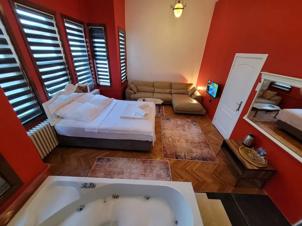 Sari Kosk Butik Otel