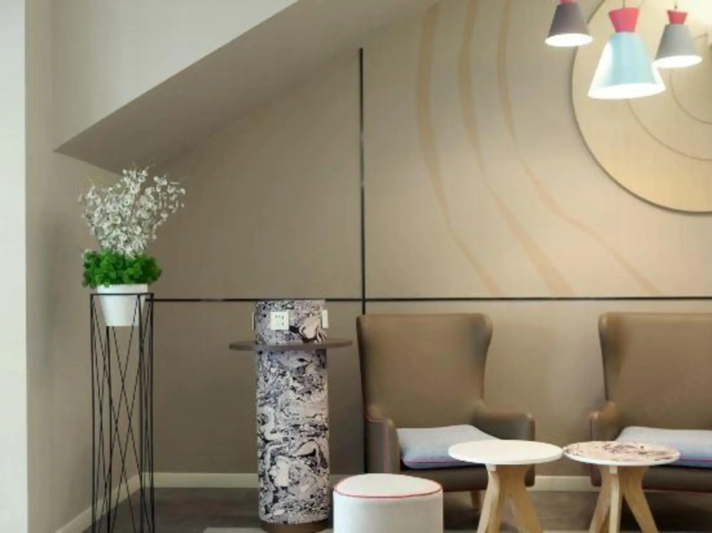 Home Inn NEO (Manzhouli Pedestrian Street store)