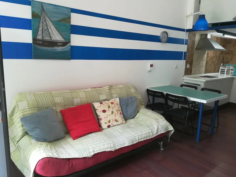 Studio in Calafell, With Wonderful sea View and Wifi - 800 m From the