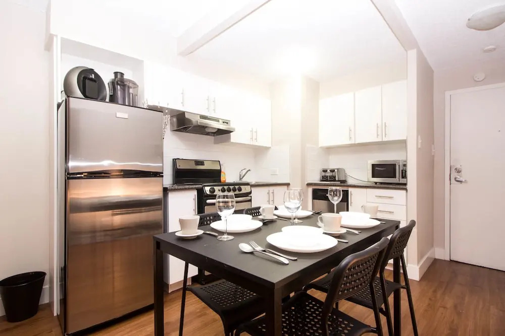 Minimalist Downtown Concordia Condos