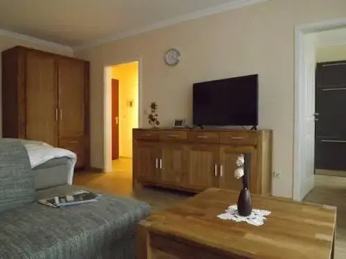 Willi Apartments