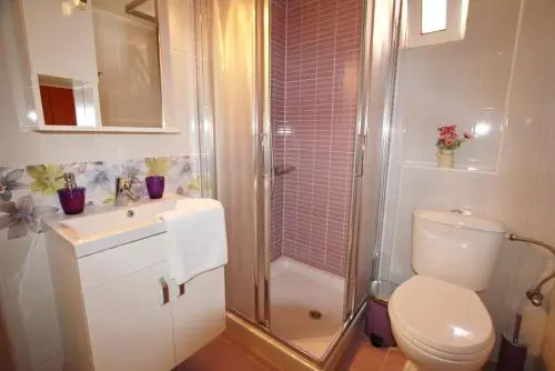 Romanza Studios
