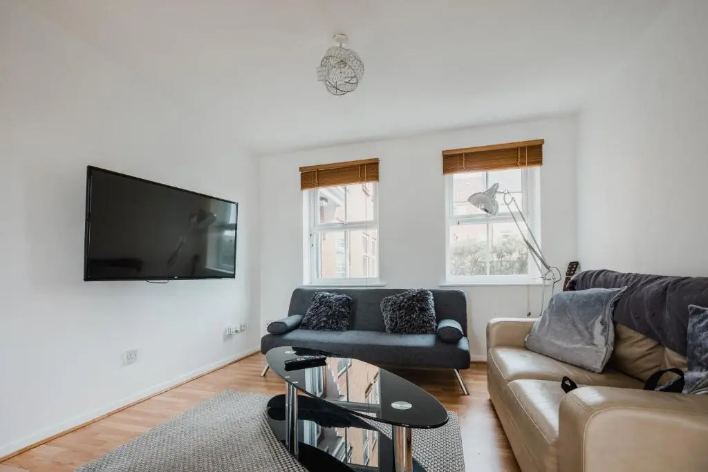Hullidays - Victoria Dock Residence