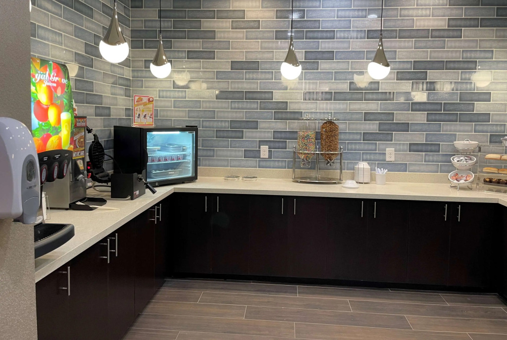 Hawthorn Extended Stay by Wyndham Sulphur Lake Charles