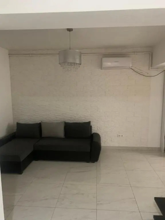 Cosmin Sondelor Apartament 3