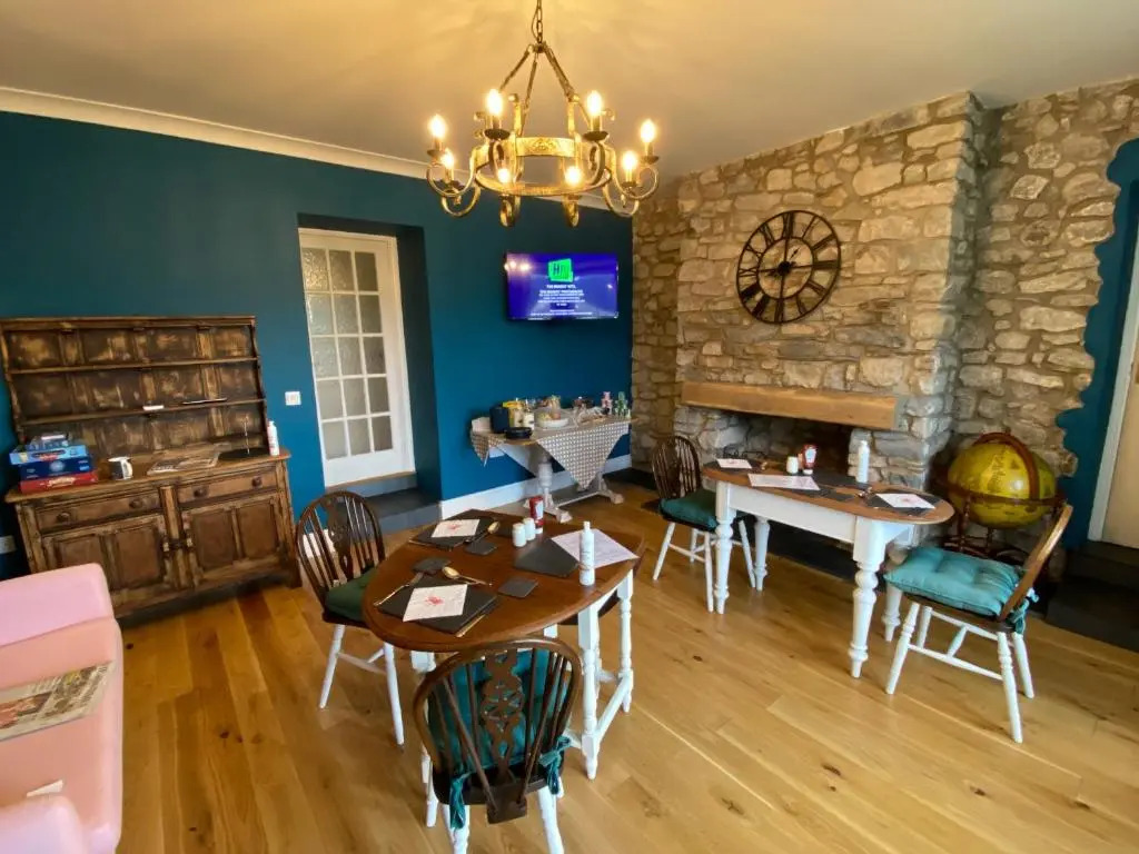 East Llanteg Guest House
