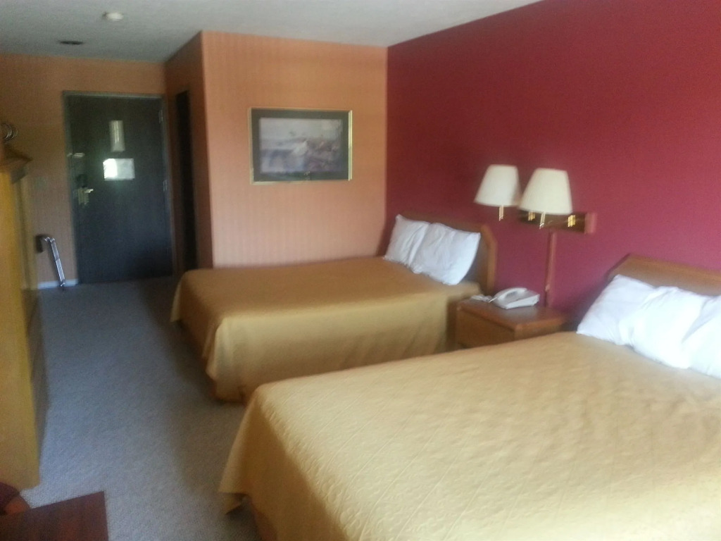 Americourt Hotel and Suites - Elizabethton