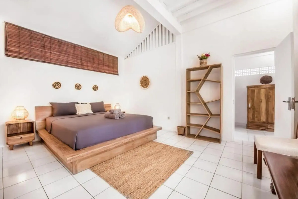 Villa London - Private 4 BDR Villa in Seminyak, Pool & Garden in prime Location