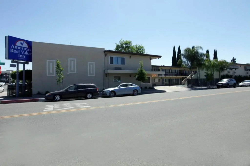 Best Western Visalia Inn (Visalia, Ca) - Run Of House