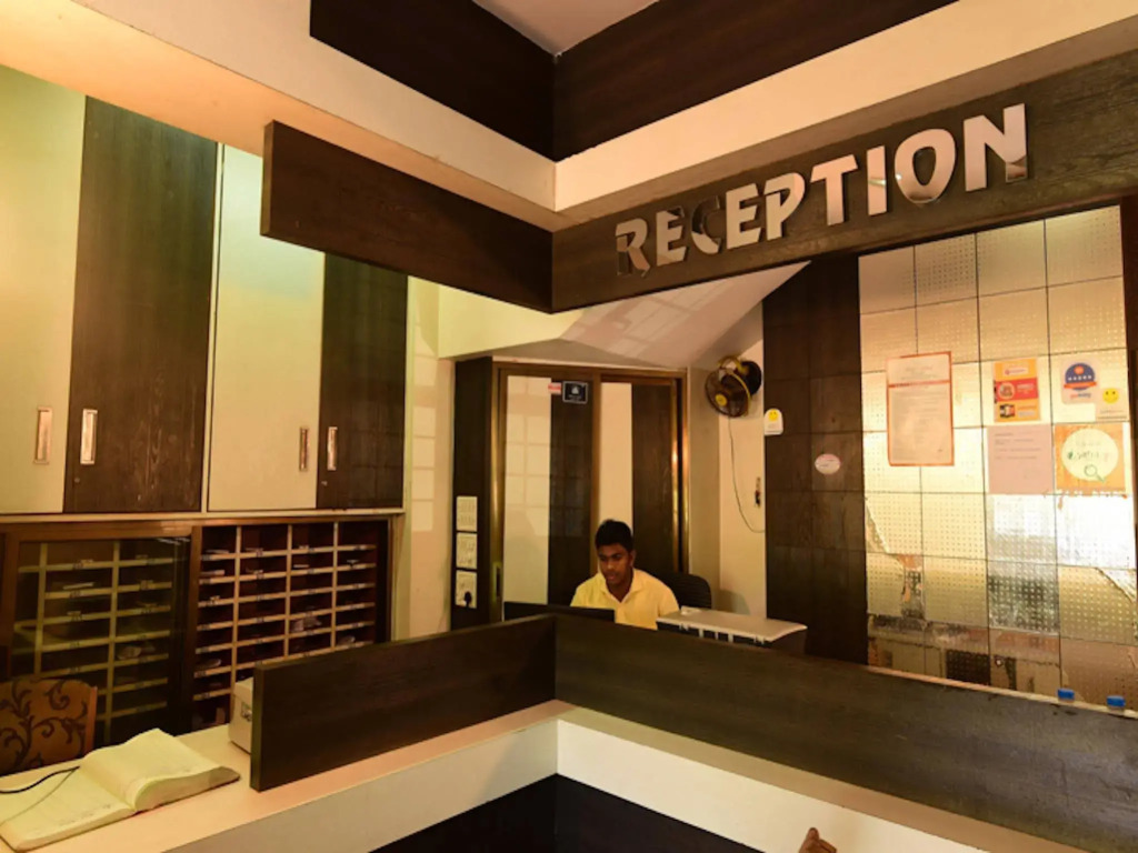 Hotel Ashlesh Manipal