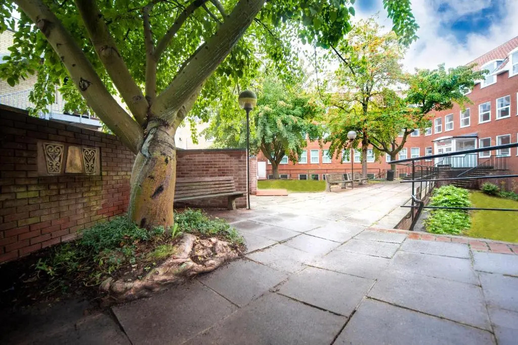 Wellington Apartments