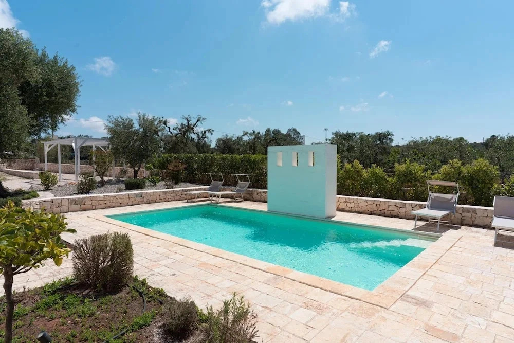 Trullo Eughene a con Piscina