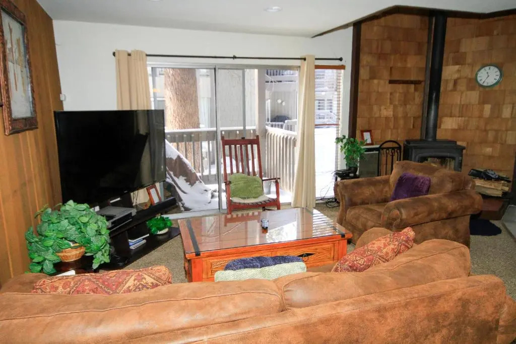 Sierra Park Villas #82