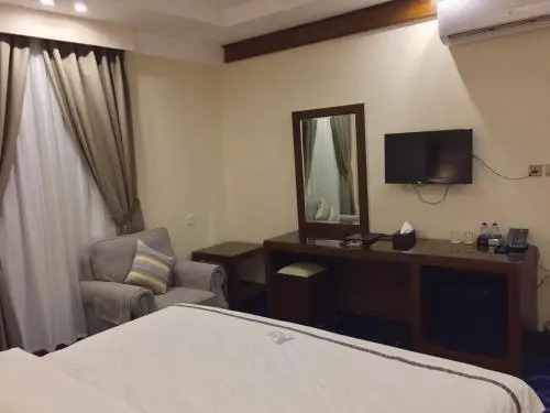 Aral Hotel Apartments