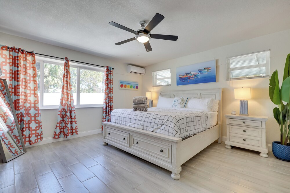 Pool & Patio! Gem 4 Mi to Fort Lauderdale Beach