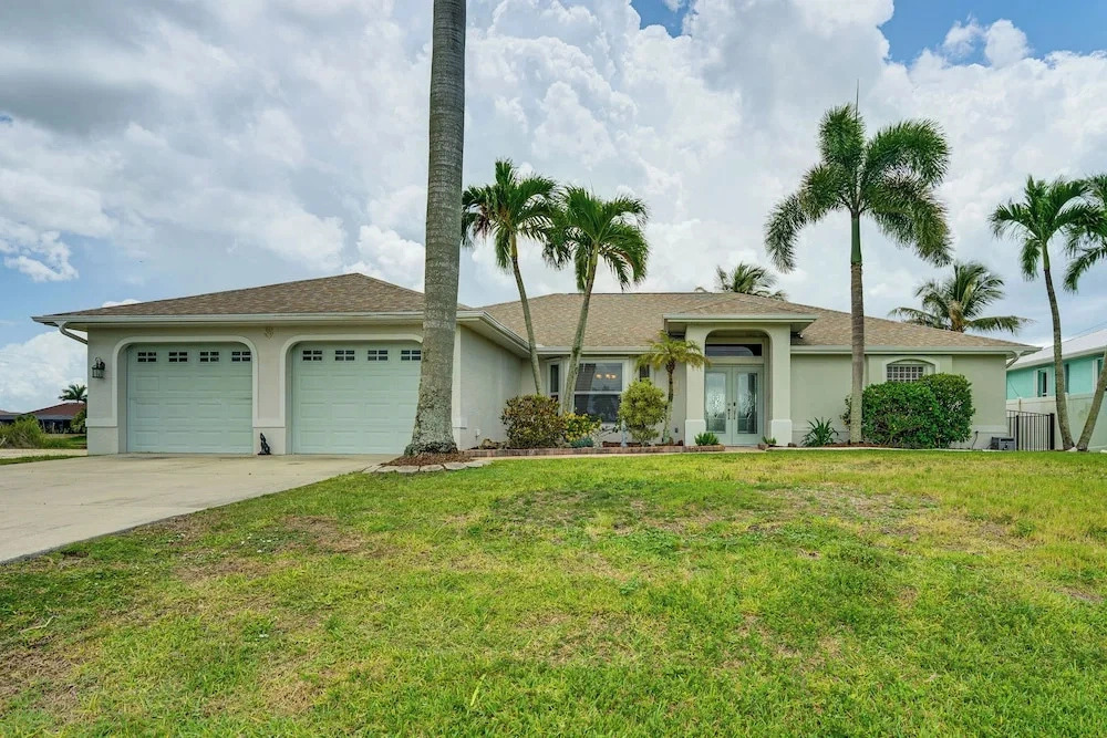 Spectacular Views! Largest Canal in NW Cape Coral