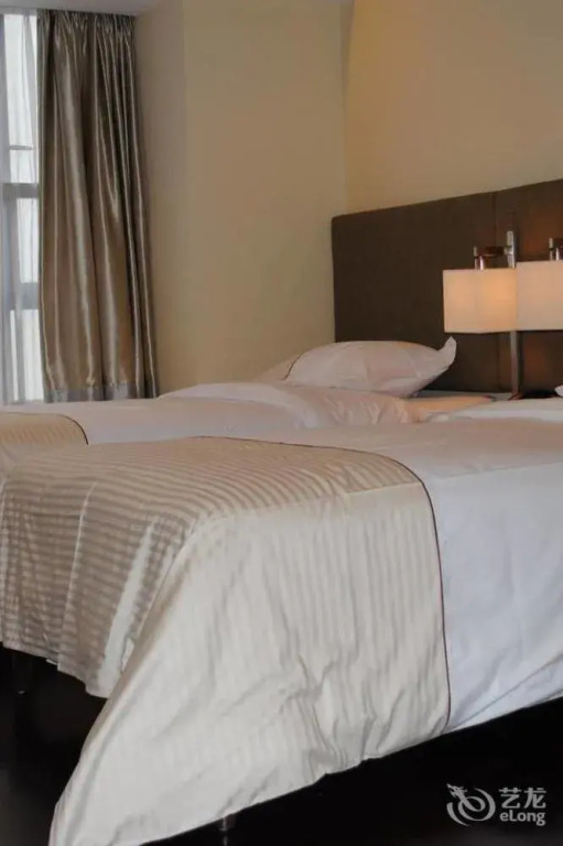 Zhanhong Pazhou Service Apartment