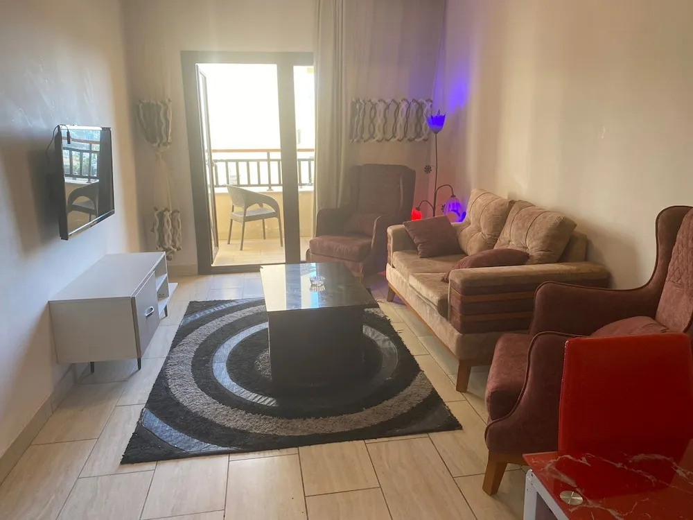 Elhadba Apartments