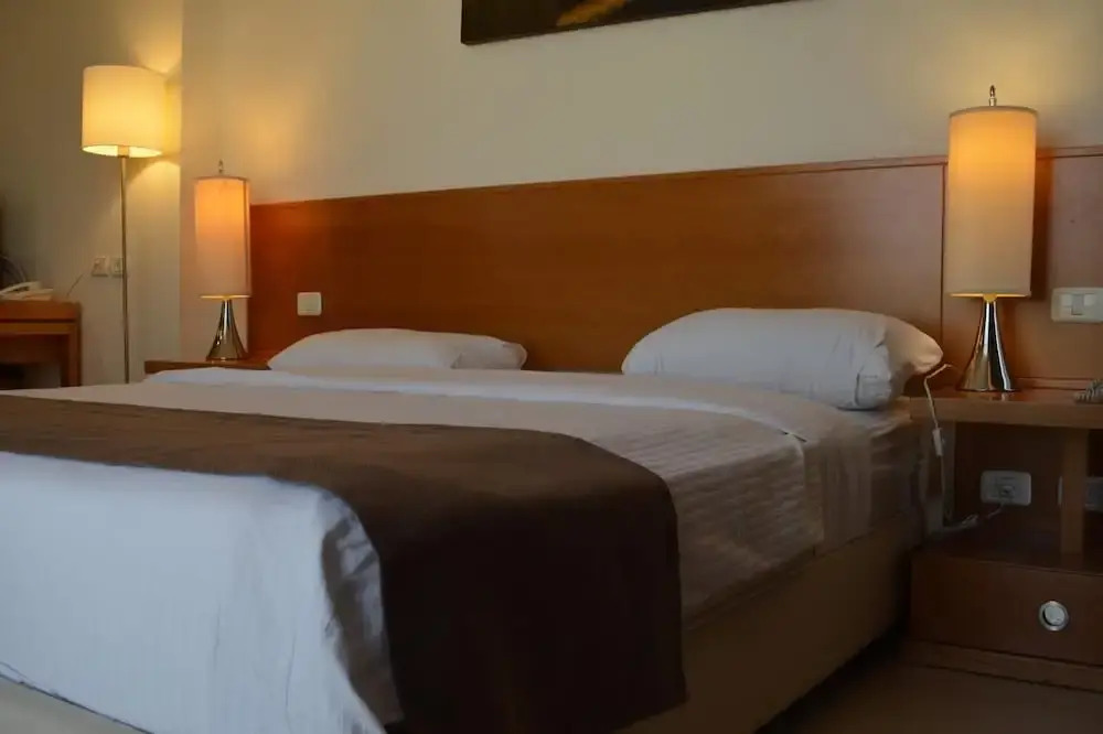 Caesar Hotel Ramallah