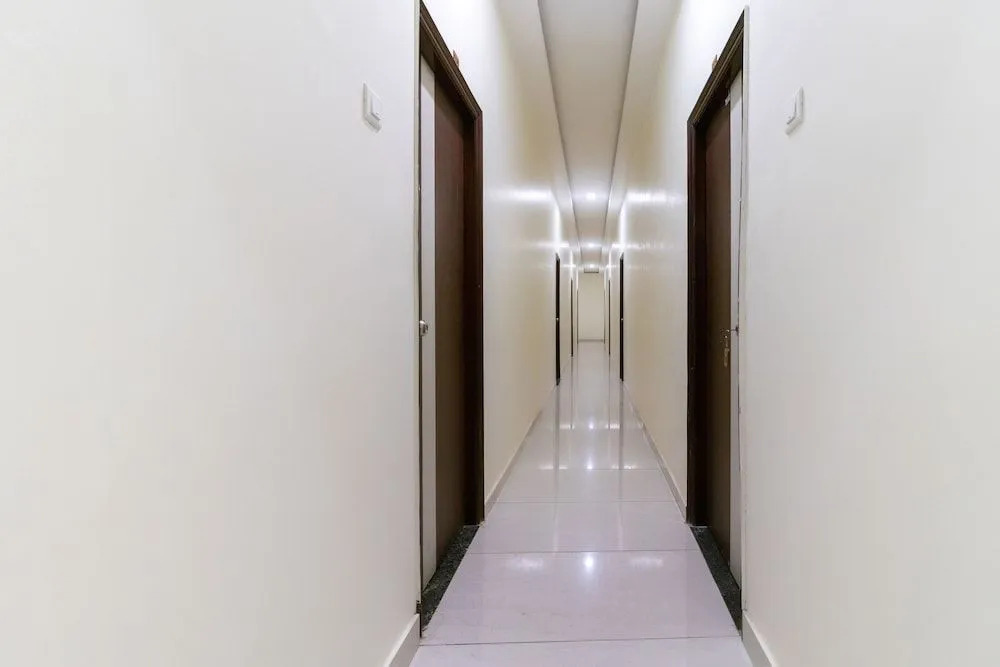 OYO 48380 Hotel Satkar