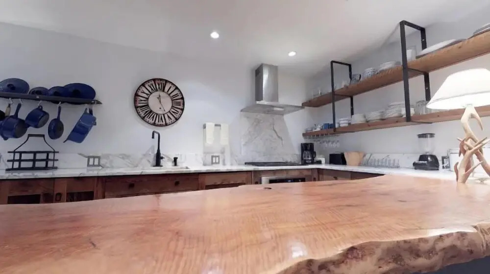 2 Bedroom