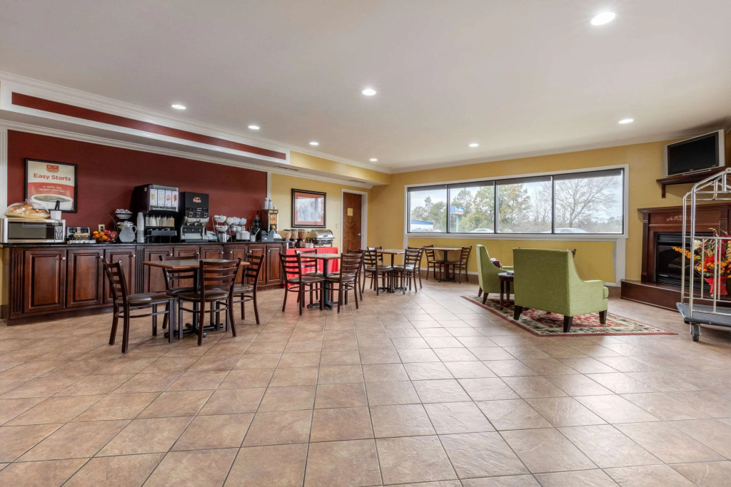 Quality Inn & Suites Demopolis