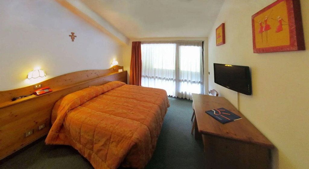 Hotel Corona