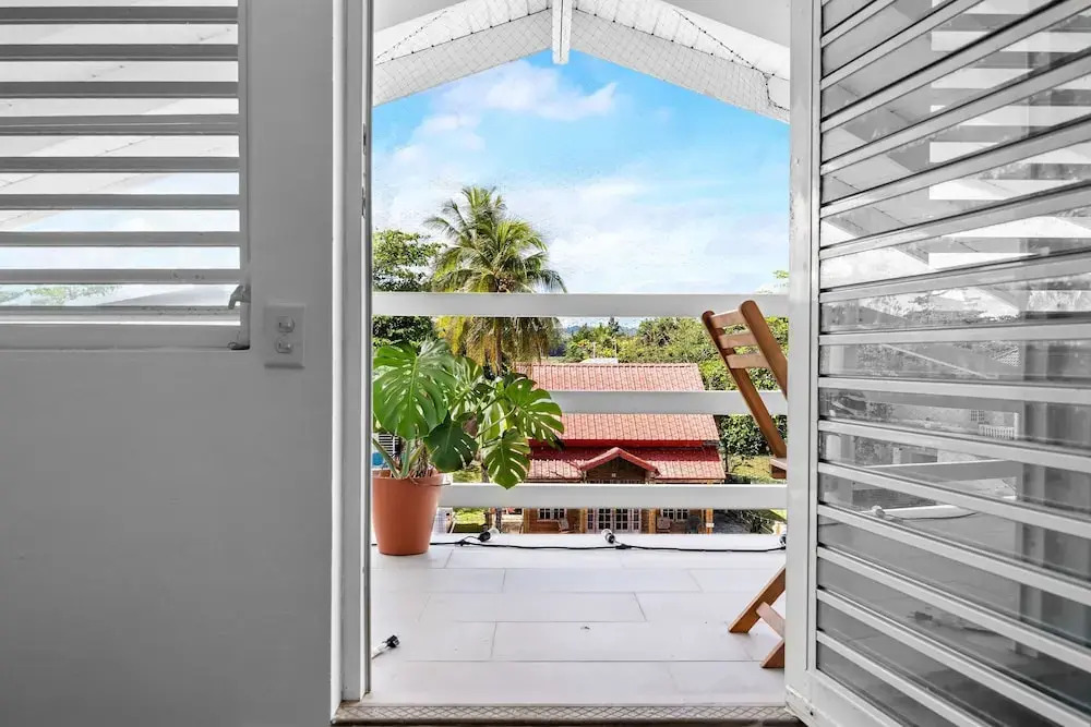 Beachfront With Pool Free Parking