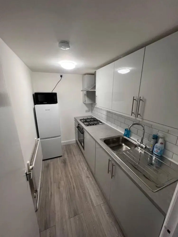 Spacious Luxury 2 Bedroom Apartment, Station 1min