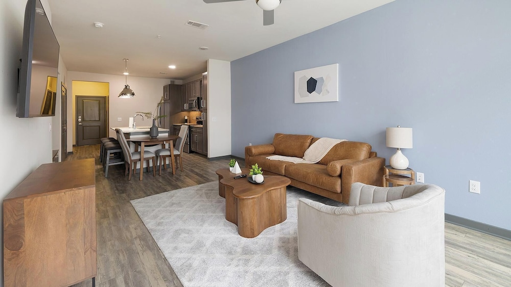 Landing Apartments Fort Worth near Cultural District