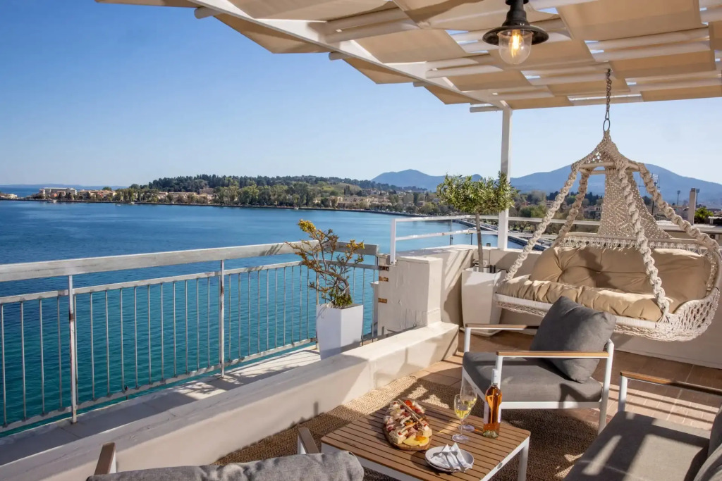 Unique Apartment
