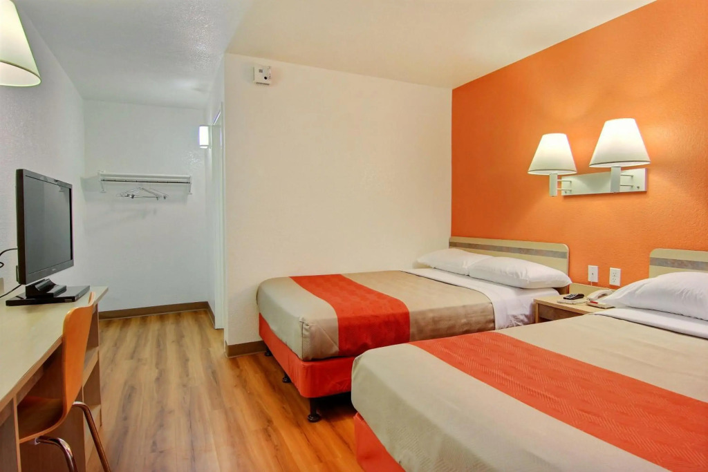 Motel 6-Kingsville, TX