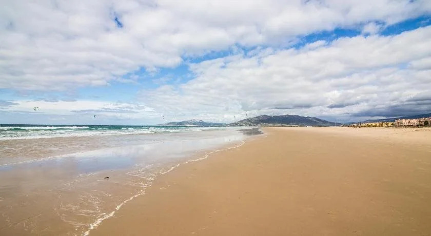 Hostal Tarifa -Recepcion abierta las 24h