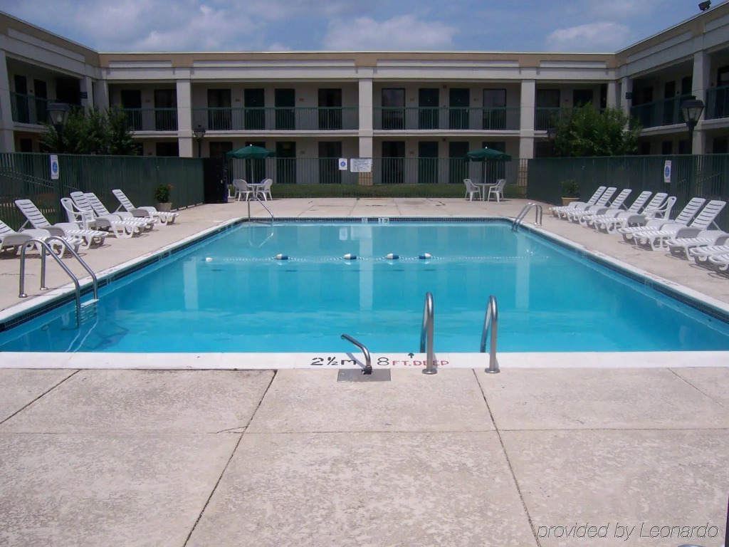 Quality Inn Windsor Mill - Baltimore