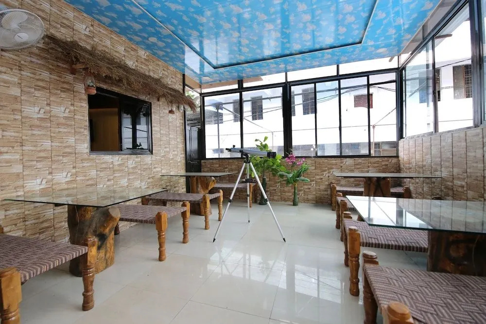 Spot on 44921 Hotel Satkar