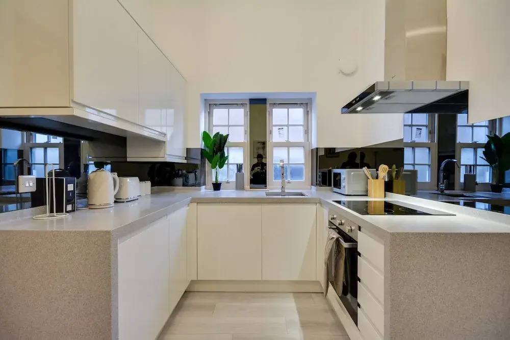 Lovely 1-bed Apartment in Wigan