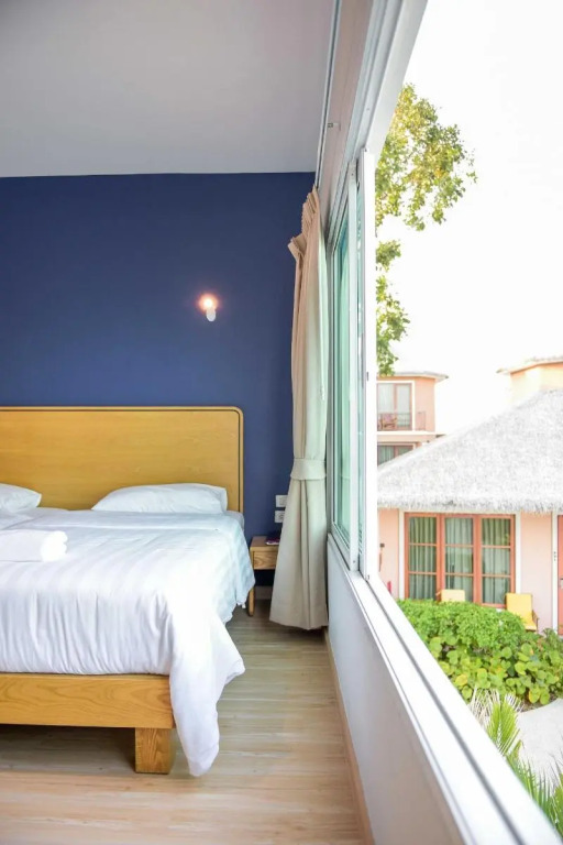 Seaman Resort