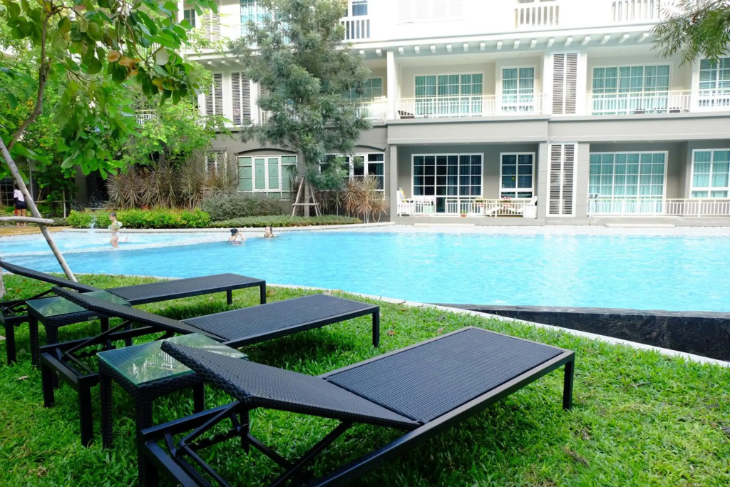 Pool Access 2 Bedrooms Autumn Hua Hin A116